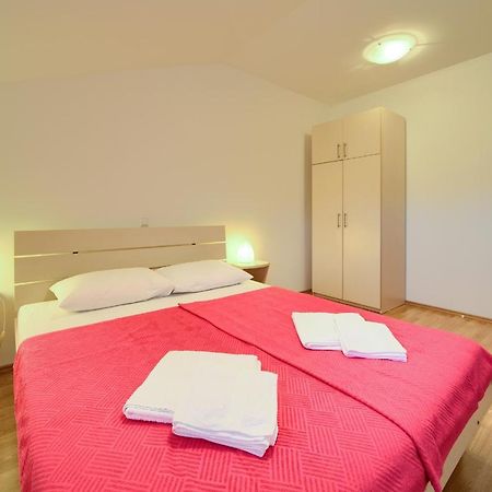 Apartments Ivica Krk Island Šilo Eksteriør billede