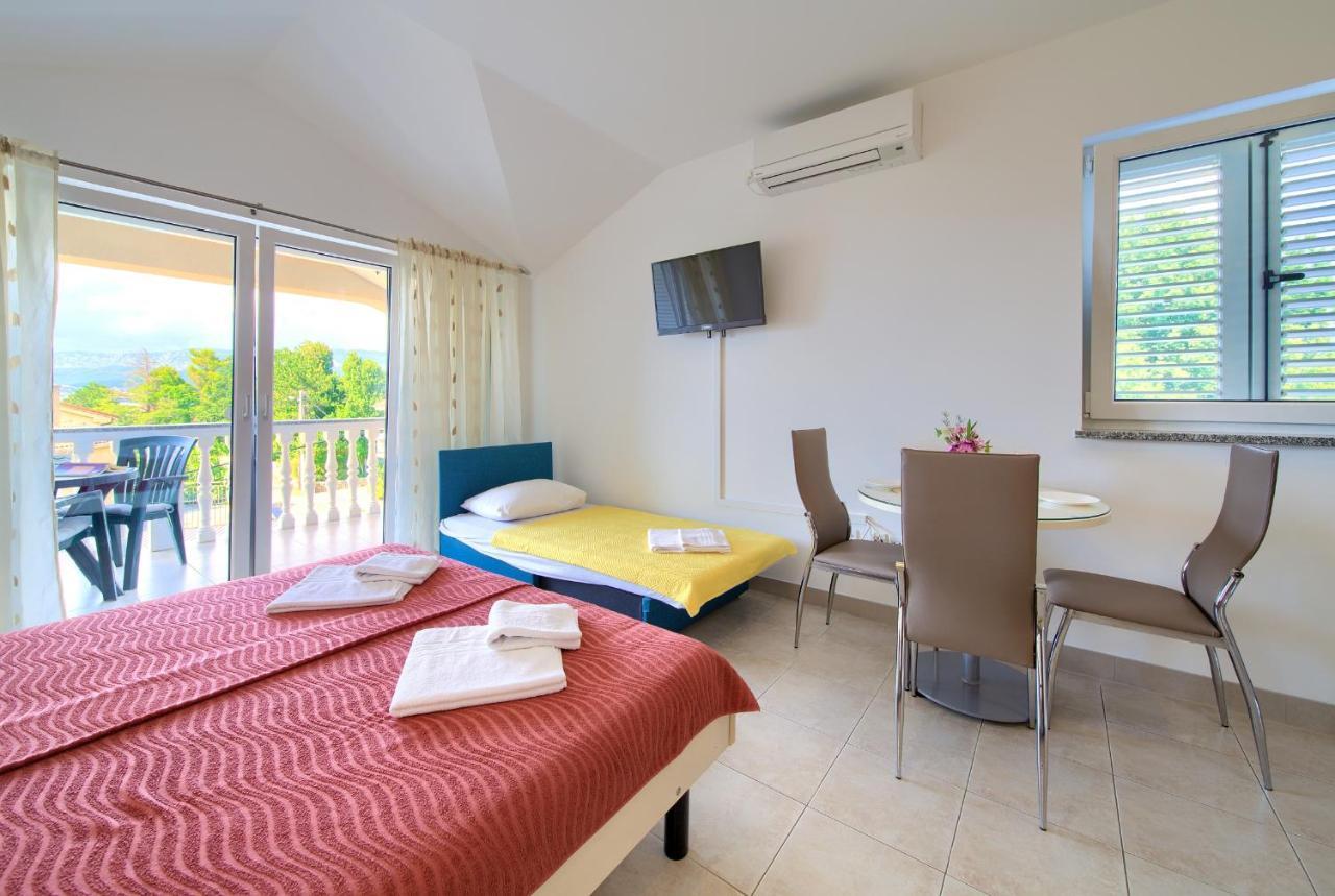 Apartments Ivica Krk Island Šilo Eksteriør billede