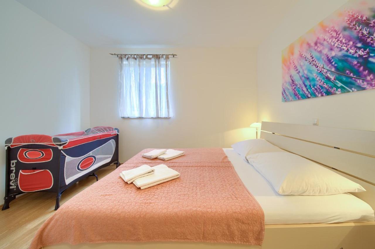 Apartments Ivica Krk Island Šilo Eksteriør billede