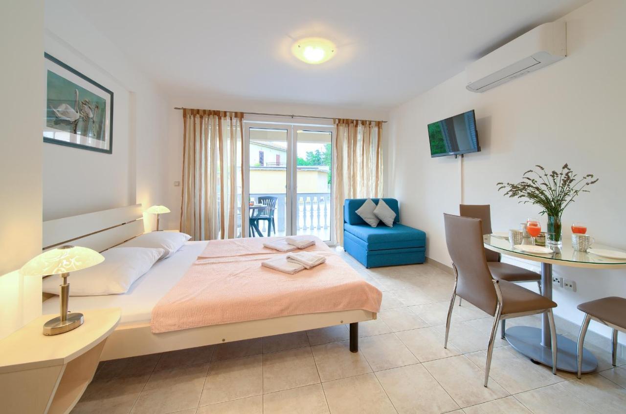 Apartments Ivica Krk Island Šilo Eksteriør billede